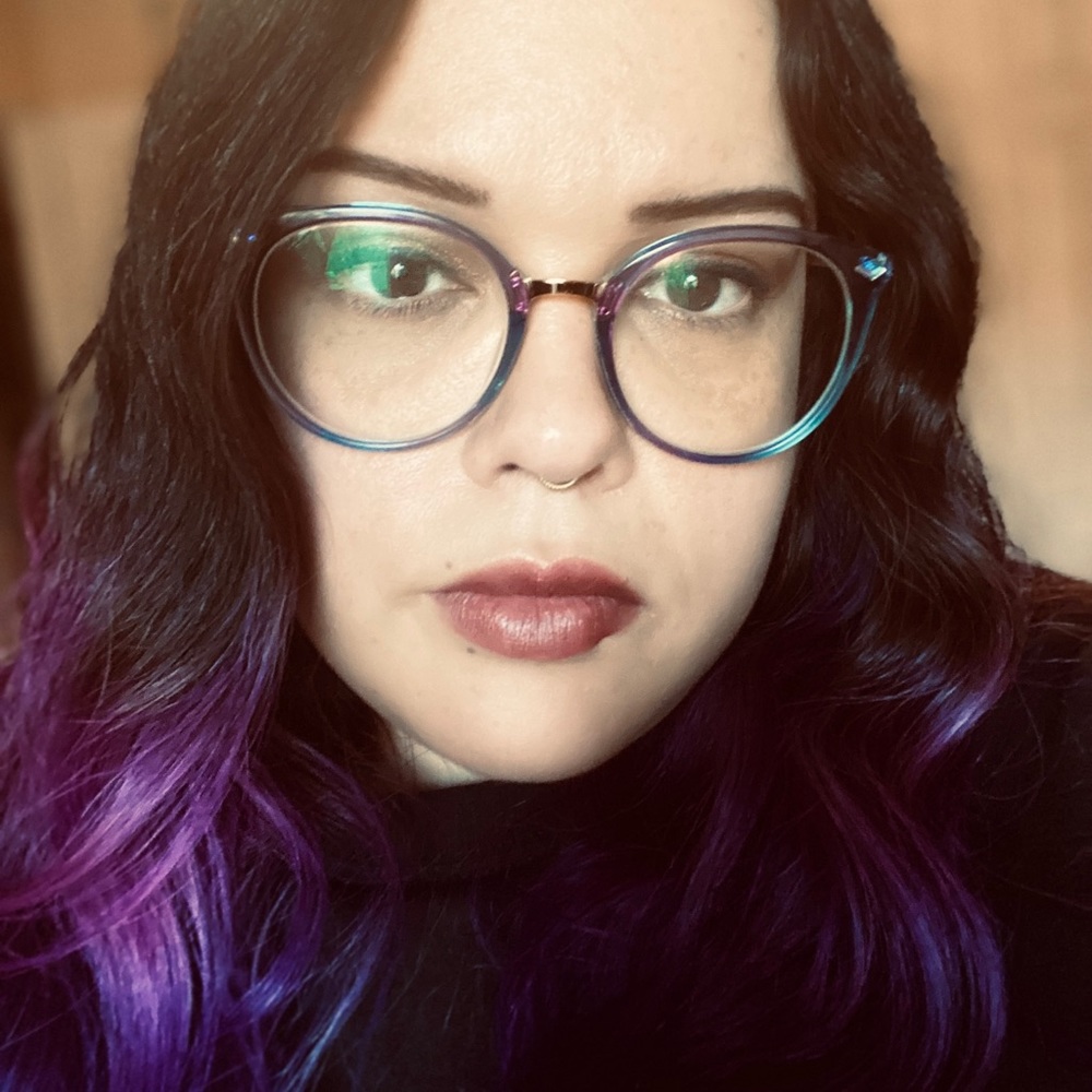 Meet your Posher, Stephanie